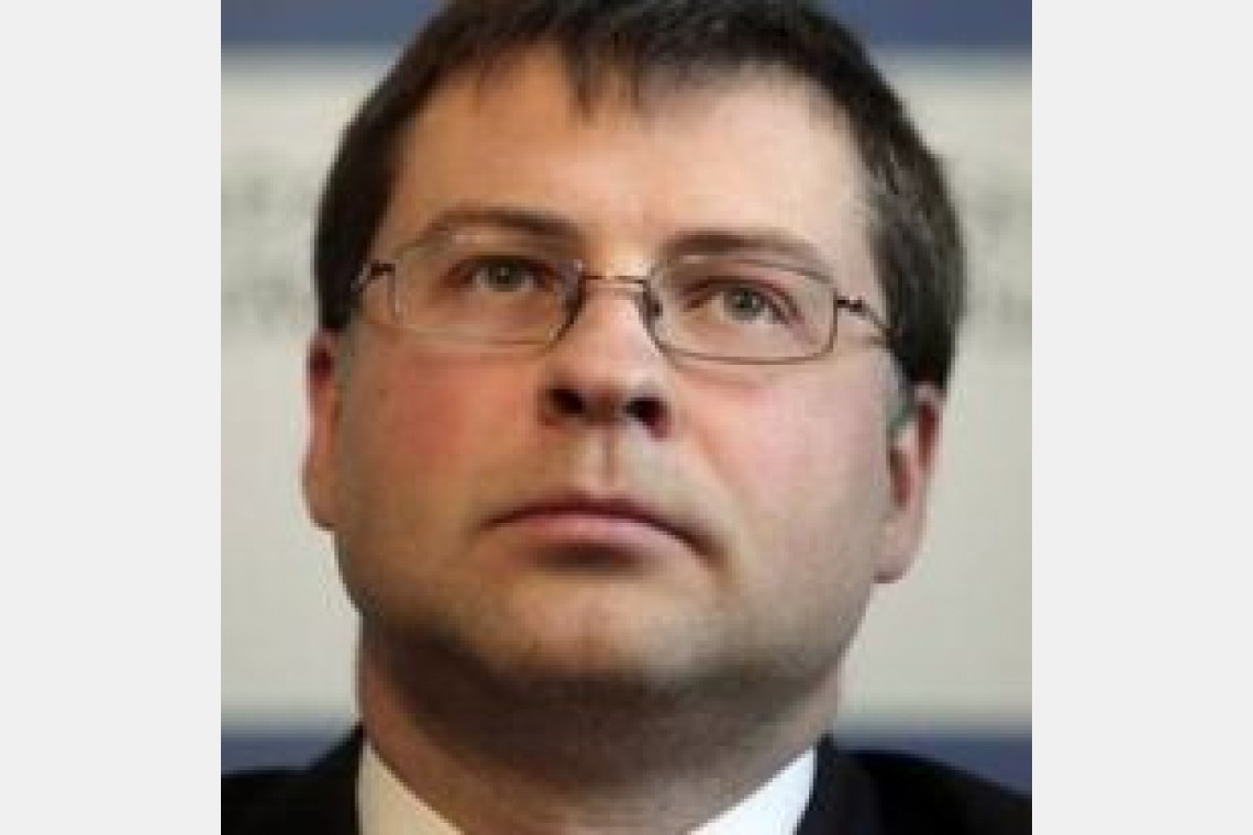 Dombrovskis: no izdevumu samazināšanas neizbēgt