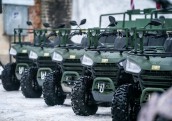 FOTO: Latvijā ražota militārā tehnika ceļā uz Ukrainu