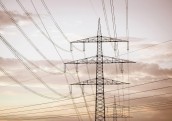 Elektroenerģijas tīkla balansēšanas izmaksu sadalījums motivēs ražotājus investēt uzkrājošajās baterijās