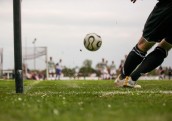 Visvairāk traumu bērni gūst futbolā, bet visdārgāk izmaksā džudo savainojumi