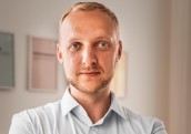 Programmētājs un mākslīgais intelekts – konkurenti vai partneri?