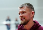 Porziņģis tiks aizmainīts uz Atlantas Hawks