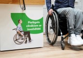 “Apeirons”: katrs otrais uzņēmums nav pieejams cilvēkiem ar funkcionāliem traucējumiem