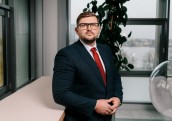 Citadeles ekonomists: Eirozonā pieaug spriedze, kamēr ASV mazumtirdzniecība turpina augt