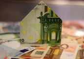 Mājokļu kreditēšana turpina augt