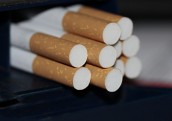 Latvijā viltoto cigarešu īpatsvars krietni pārsniedz Eiropas vidējo rādītāju 