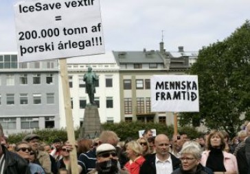 Īslandes parāda atmaksa referendumā, visticamāk, tiks noraidīta