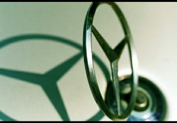 Daimler Krievijas «meitai» piešķir 27,4 miljonu dolāru sodu