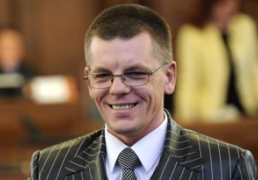 Repše: Latvija krīzi vēl nav pārvarējusi, bet dodas pareizajā virzienā