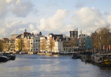 UNESCO mantojuma sarakstam piepulcina Amsterdamas kanālus