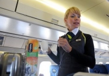 airBaltic aiztur lidojumu, jo personālam jāatpūšas