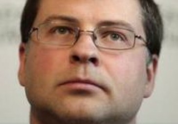 Dombrovskis: no izdevumu samazināšanas neizbēgt