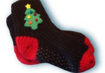 Pastnieki piepelnās, tirgojot zeķes un tualetes papīru