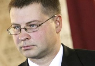 Dombrovskis pieļauj Vilnīša atbrīvošanu no amata