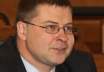 Dombrovskis: budžeta konsolidācijas apspriešanā tiks iesaistīta arī sabiedrība