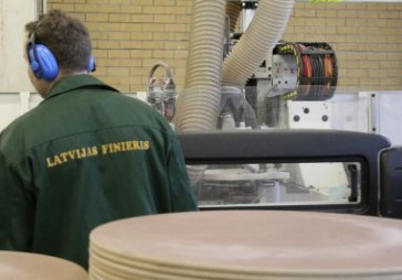 Latvijas finiera akcijām jauns kārotājs 