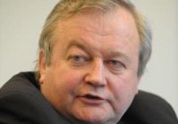 Samazinot pelēko ekonomiku uz pusi, valsts iegūtu 700 miljonus latu 