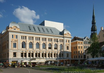 Gada būve 2010: raibi projekti, bet kopumā pieticīgs gads