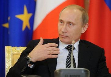 Putins aizstāv WikiLeaks dibinātāju