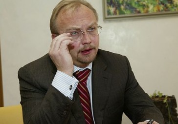 Maligins: ekonomika vēl ir nokautā