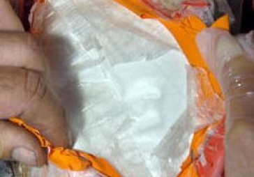 Spānijas policija likvidējusi iespaidīgu kokaīna laboratoriju