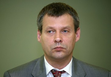 Portāls: Vaškeviča kukuļotajam Kravalim liecinieka aizsardzība