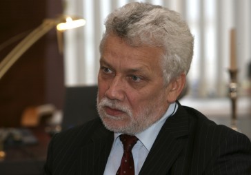 Feiferis: Pateicoties ēnu ekonomikai, daļa Latvijas iedzīvotāju vēl dzīvo un ēd