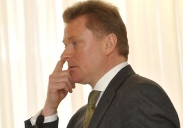 Flika uzņēmums «iezāģē» lidostai Rīga