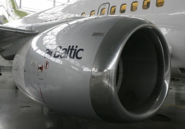 airBaltic prasības apmērs pret Rīgas lidostu sasniedz 34 miljonus eiro