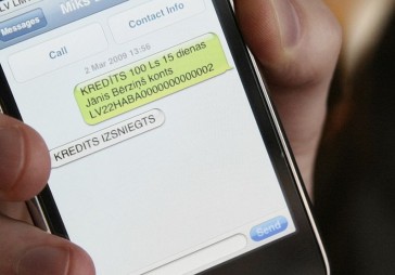 Lielākie ātro kredītu izsniedzēji noliedz vēlmi monopolizēt tirgu