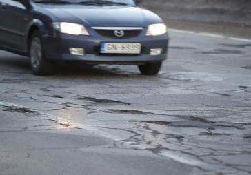 BTA ik dienu saņem vismaz divus atlīdzību pieteikumus bedraino ceļu dēļ