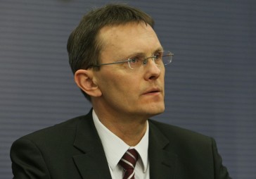 Ministrs Vilks pērn nopelnījis tikai 3372 latus