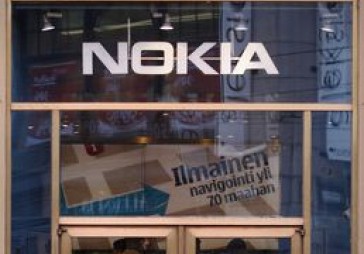 Koncentrējoties uz viedtālruņiem, Nokia atlaidīs tūkstošiem darbinieku