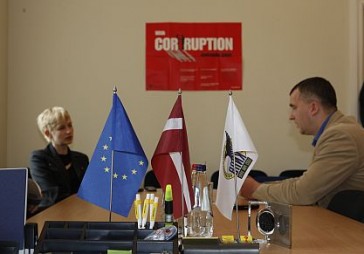 KNAB lūgs palīdzību vairākām ārvalstīm 
