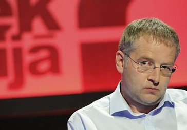 Domburs: neļaušu pret sevi izturēties kā pret puišeli