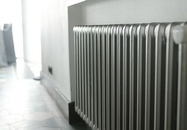  Latvijā iedzīvotāju parādi par siltumu apkures sezonas beigās pārsnieguši 40 miljonus latu