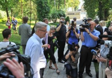 Bijušais Valsts prezidents dibinās Zatlera Reformu partiju