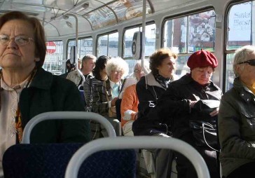 Vienotība kļuvusi pielaidīgāka ZZS par iespējām indeksēt pensijas