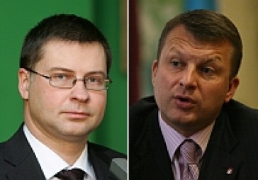 Portāls: Dombrovskis nav izmantojis iespēju panākt būtiskas izmaiņas airBaltic akcionāru līgumā
