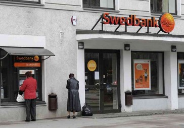 Mājokļu kredītu tirgus samazinājumā lielāko lomu spēlē Swedbank
