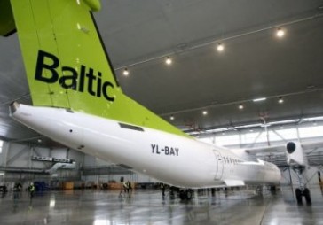 Dombrovskis: airBaltic vadībā politiķa nebūs