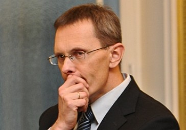Vilks šaubās, vai ir īstais brīdis Krūmanes aiziešanai