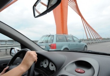 Uz Dienvidu tilta samazinās atļauto ātrumu