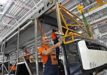  Maskavas valdība sludinājumu portālā meklē pircēju Jelgavas autobusu rūpnīcai