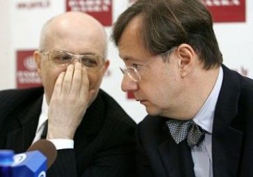  Kargins un Krasovickis tiesā apstrīd Parex akciju pārņemšanu valsts īpašumā