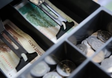 Bankas šogad nopelnījušas 43,3 miljonus latu