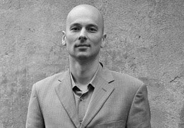 Ostām jākļūst caurspīdīgām