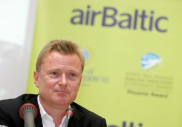  Ministrija arvien gatavojas cīņai pret Fliku