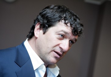 Portāls: Abdulmuslimova aizturēšana iespējams bijusi KNAB brīdinājums uzņēmējam