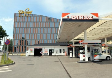  Atsākusi darbu viesnīca Elefant Hotel